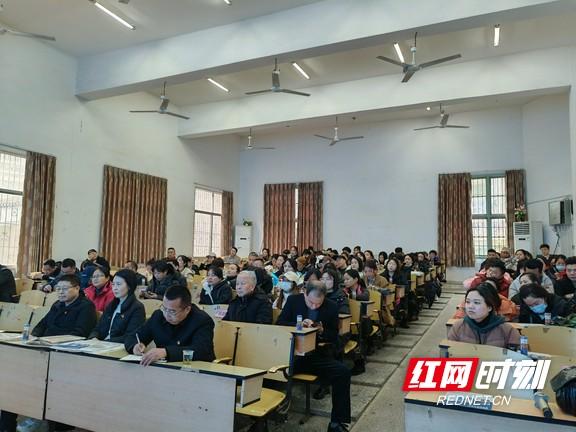 湘西州文旅广电局深入开展“干部能力提升年”活动